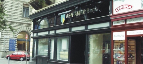 1999 / ABN-AMBRO Bank és Raiffeisen bankfiókok